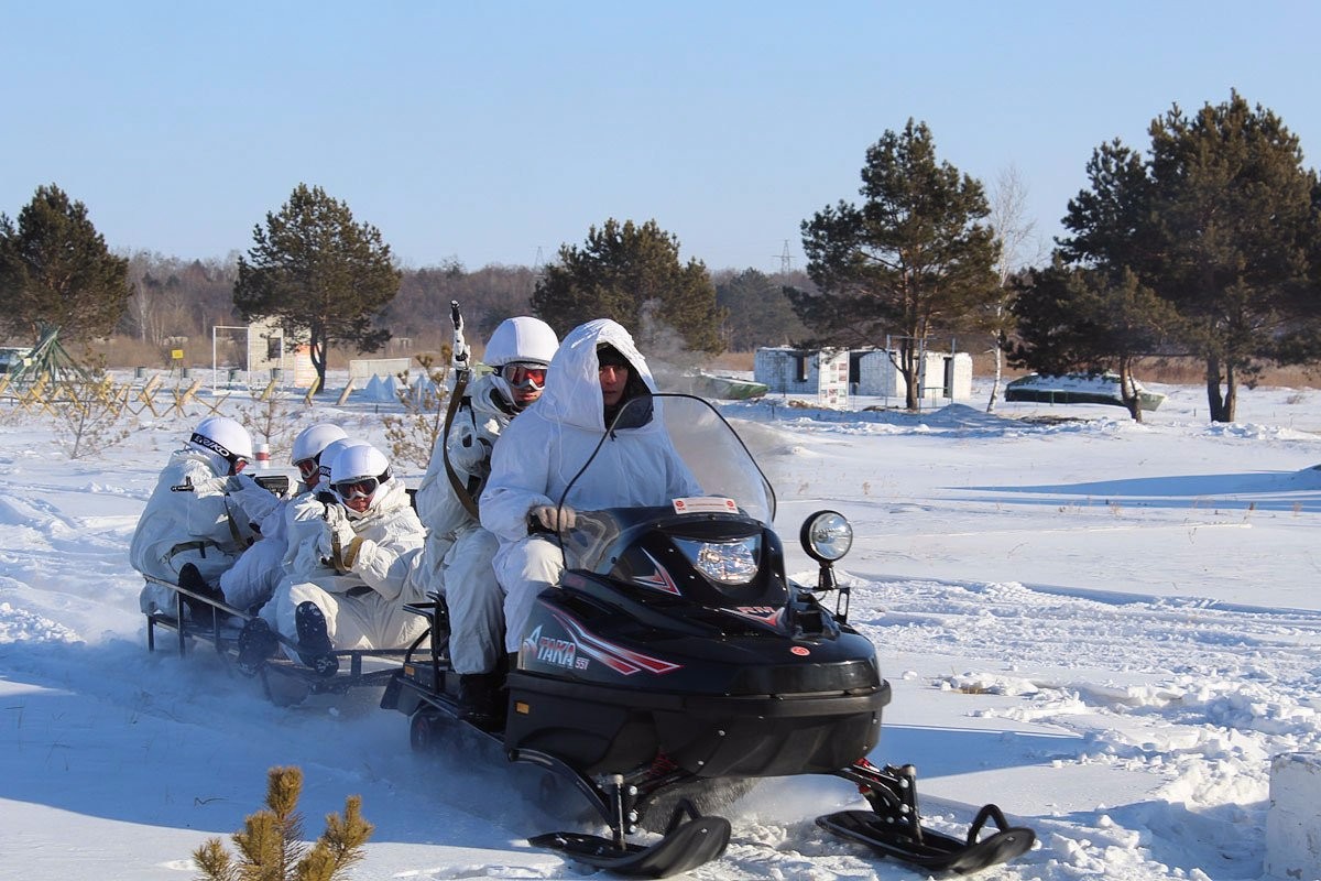 注册雪橇车商标属于商标分类中的第几类?