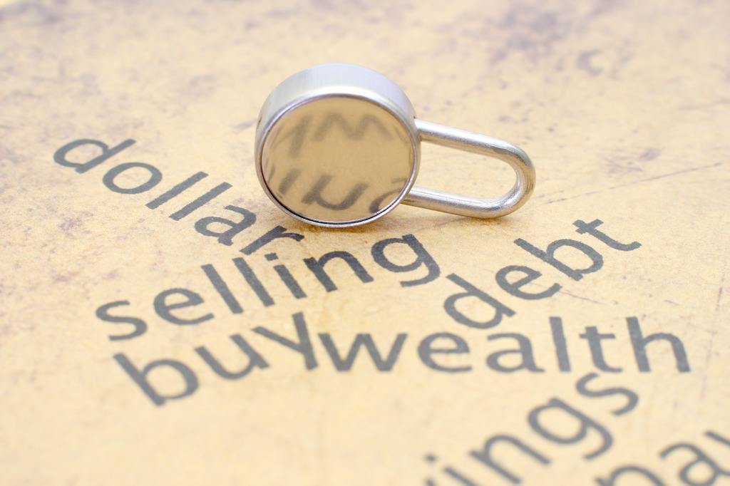 美國貿(mào)易戰(zhàn)后有欲向中國借錢